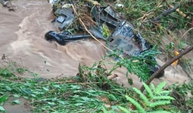 Landslide at Kottayam Angel Valley Erumely