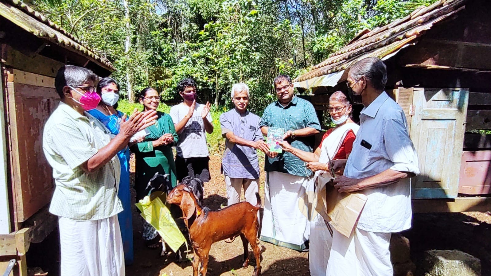 Hareesh R Namboothiri New book Ammuvinte kunjimalu first copy releasing photos