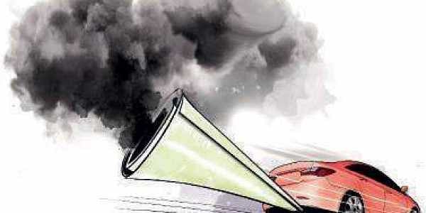Air pollution through vehicles : Image for representational purpose only