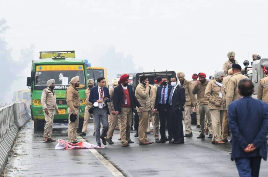 PM Narendra Modi's cavalcade that was stuck on a flyover on Wednesday