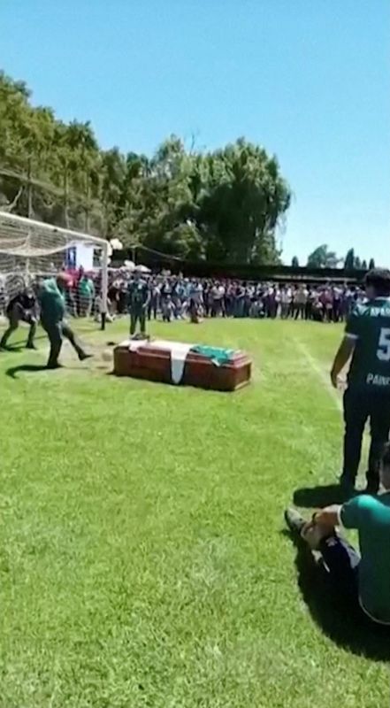 Goal 'scored' by deceased Chilean footballer in coffin