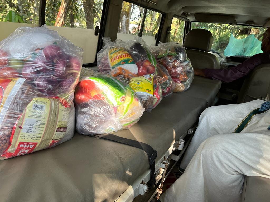 Food For Poor on  Makara sankrathi day by sreeraghavapuram Sabhayogam