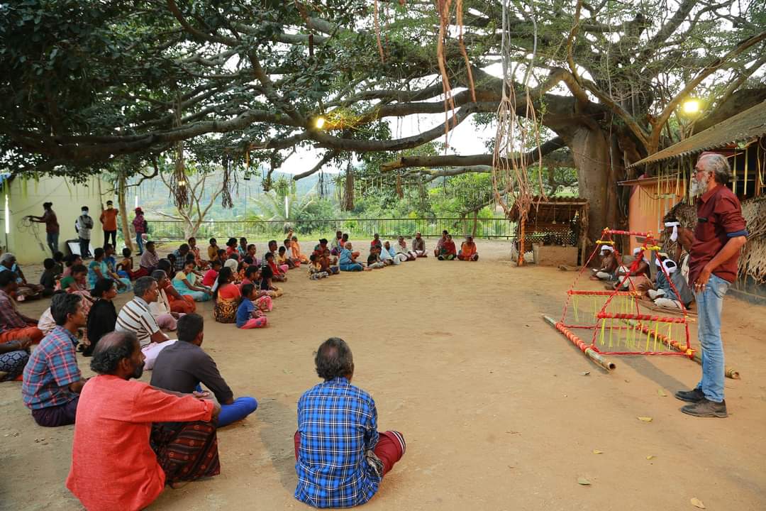 Priyanandanan at Film dhabari kyuruvi's Location