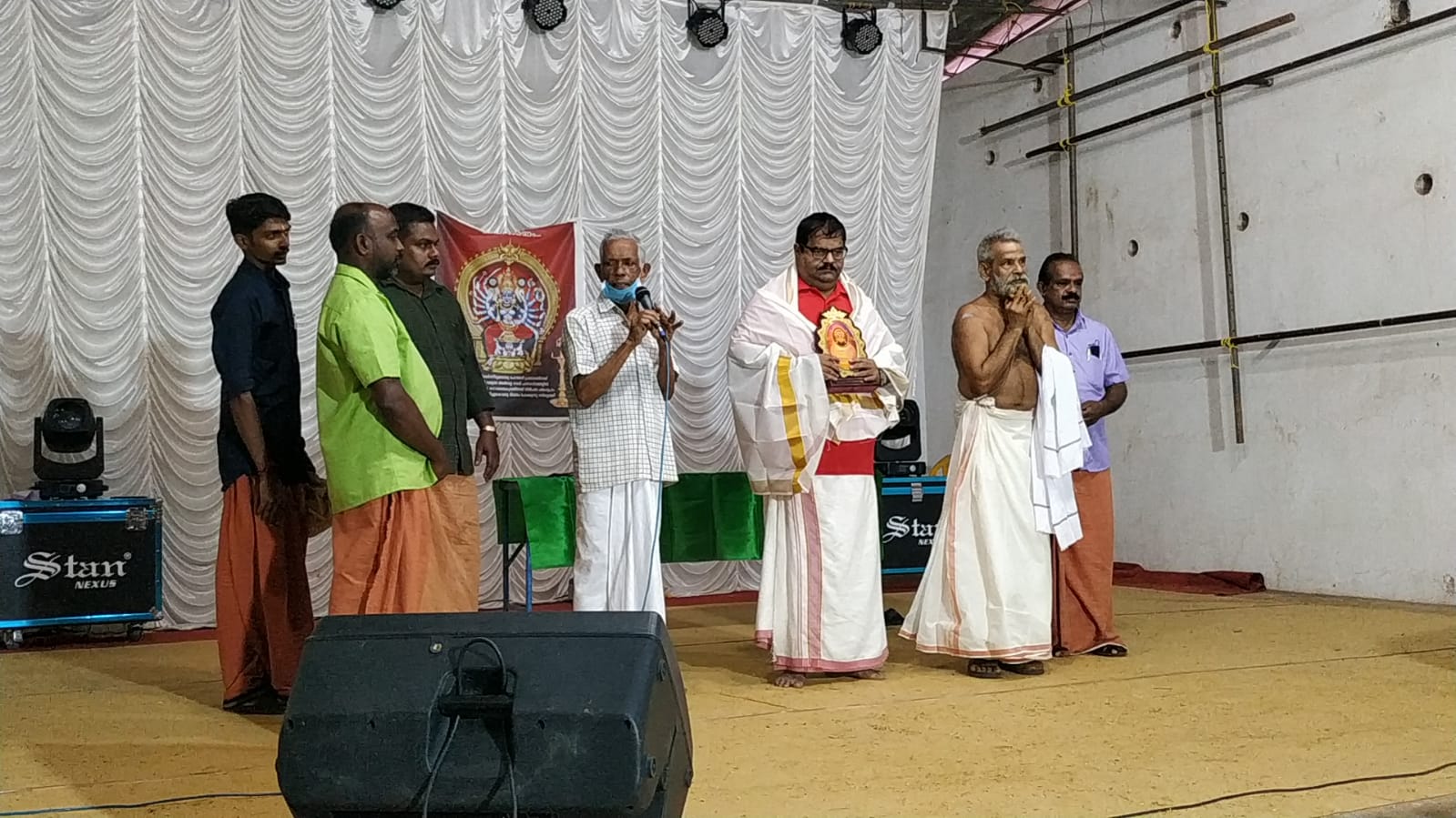 Vasudevan Namboodiri and Harish R Namboodiripad honored by Kakur Sri Ambasserikavu on the occasion of Thrikkarthika Mahotsavam