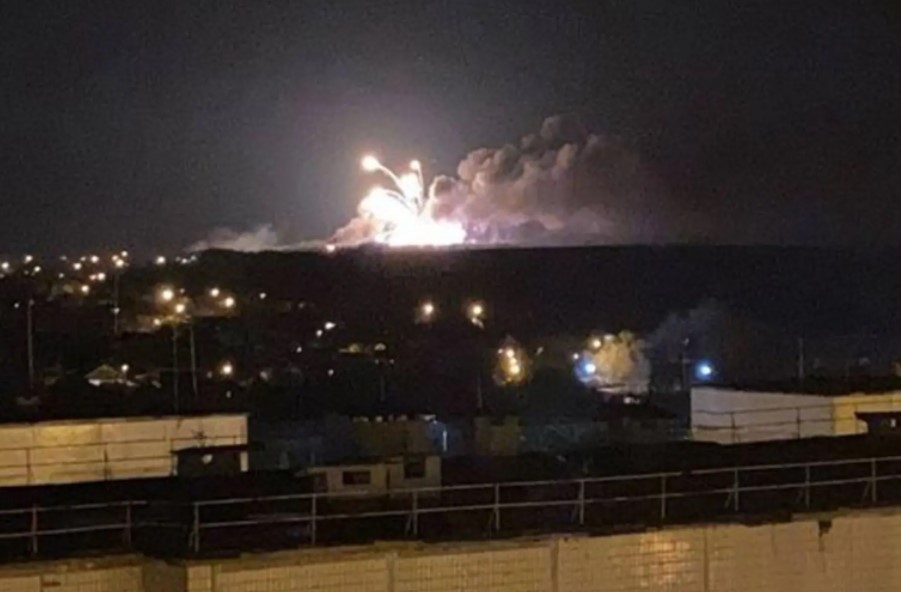 Ukraine attack Russian Army Camp