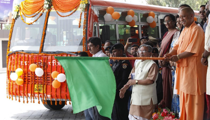 Yogi Adityanath Flag off UPSRTC