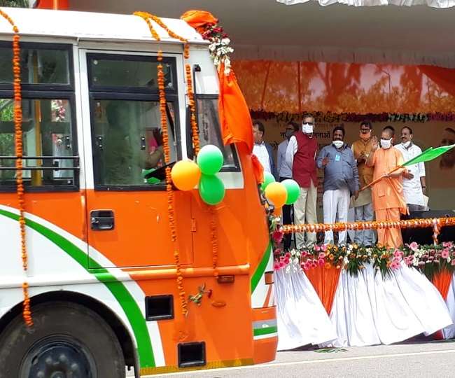 Yogi Adityanath Flag off UPSRTC