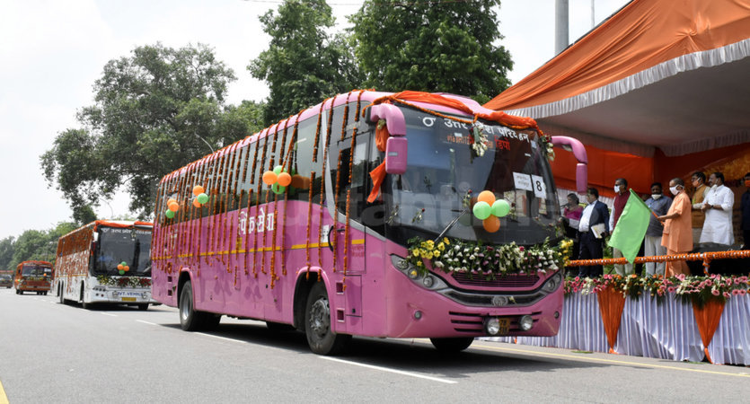 Yogi Adityanath Flag off UPSRTC