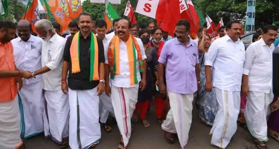 BJP team in Thrikkakara election campaign