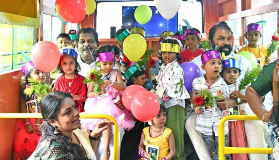 KSRTC bus converted to CLass room