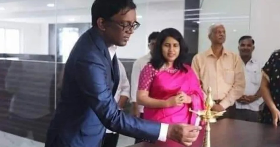 Jaik Balakumar , Veena Vijayan