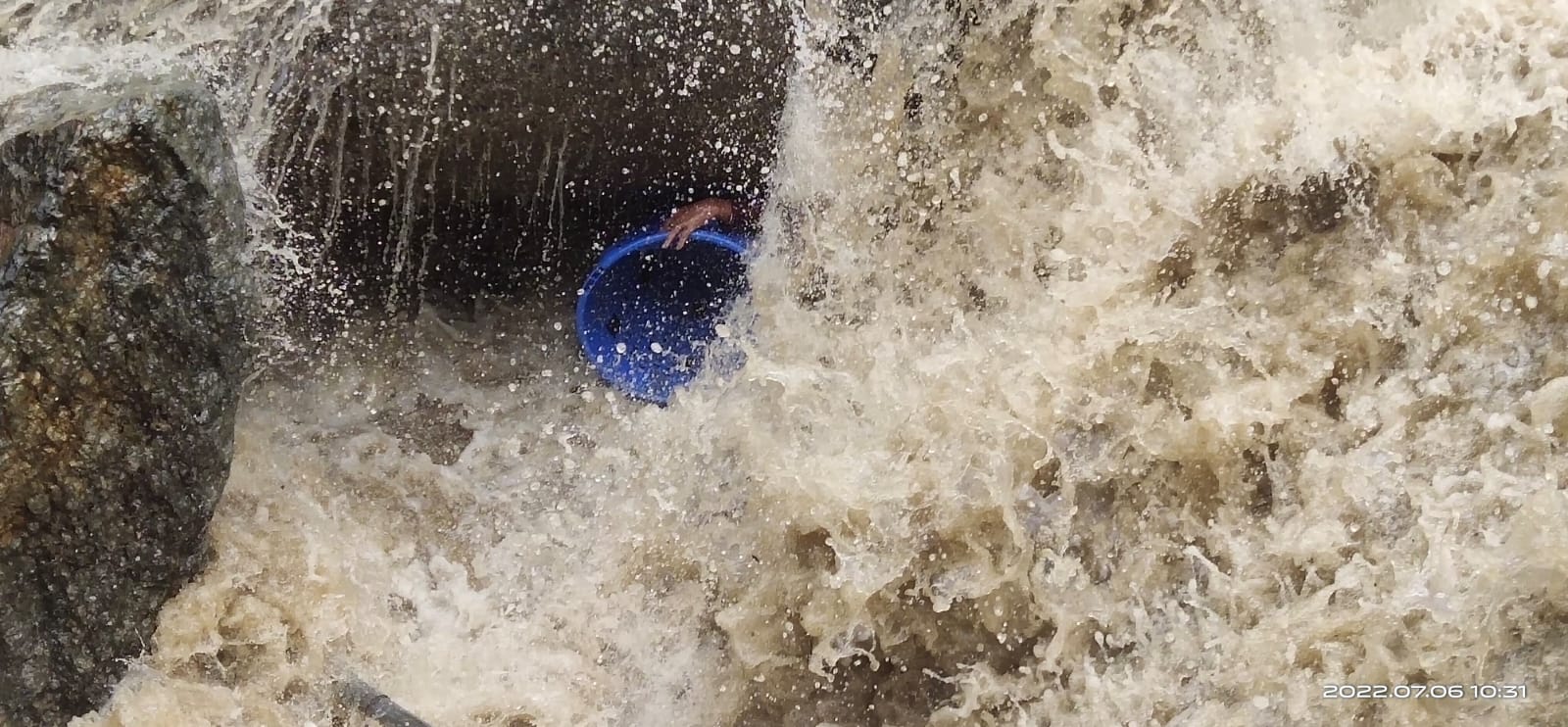 Cloudburst in Kullu Himachal Pradesh 06-07-2022