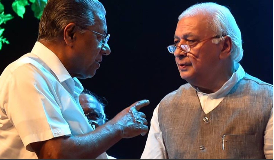 Kerala Chief Minister Pinarayi Vijayan with Governor Arif Mohammed Khan