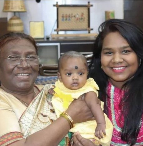 Draupadi murmu With Family