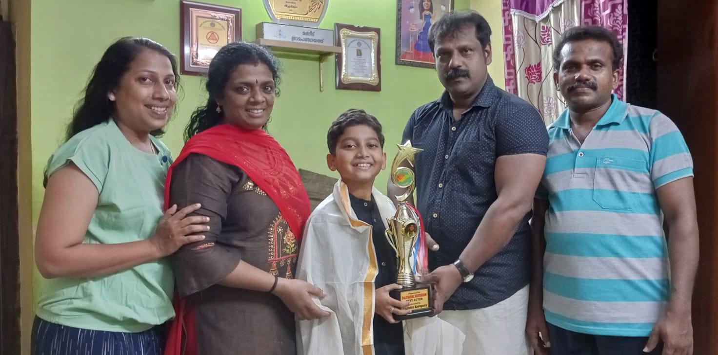 Child actor Suriya Kiran was honored