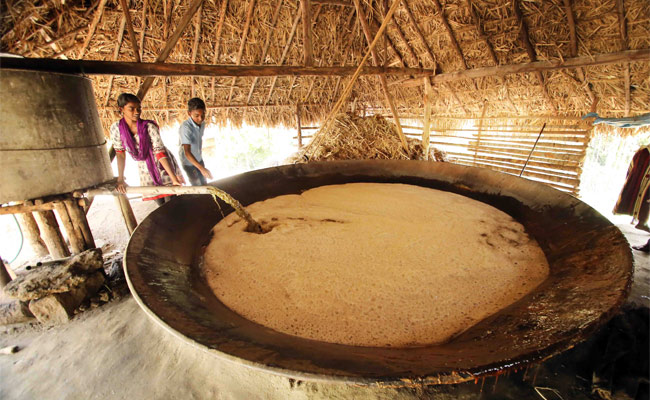 Marayoor jaggery Making
