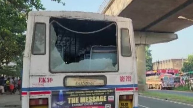 A KSRTC bus was vandalised in Companypadi near Aluva during the 12-hour bandh called by PFI in Kerala