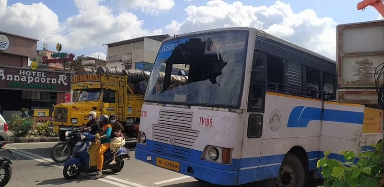 A KSRTC bus attacked by PFI hartal supporters at Killippalam in Thiruvananthapuram