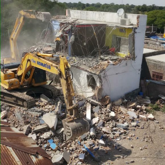 MP On allegations of pelting stones at Garba event, Mandsaur Police booked 19, arrested 7 & razed homes of Zafar, Raies & Salman within 2-day of incident11