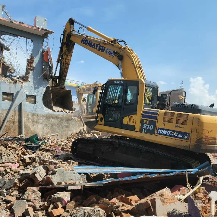 MP On allegations of pelting stones at Garba event, Mandsaur Police booked 19, arrested 7 & razed homes of Zafar, Raies & Salman within 2-day of incident11