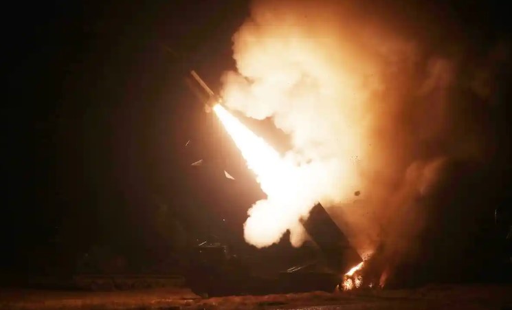 South Korea and US military fired missiles into the sea