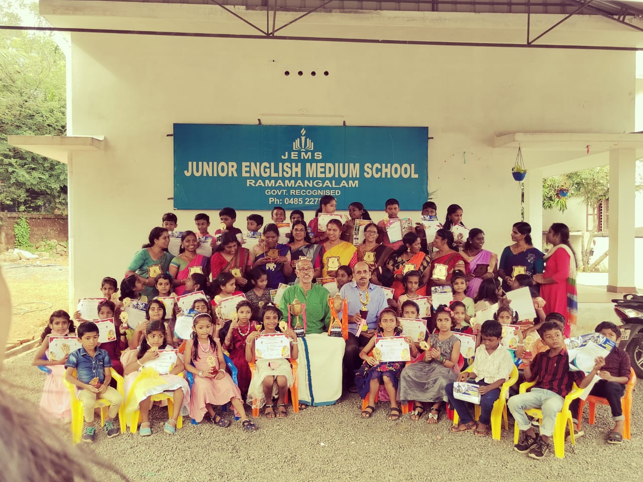 Piravam subjilla Science, Sports and Arts Festival Ramamangalam Jr. English Medium School has achieved great success