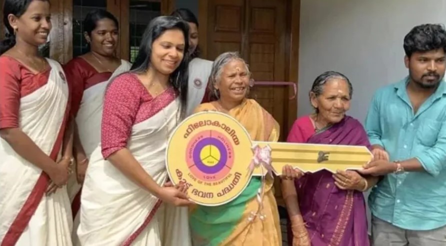 Nanjiyamma finally gets new house from Philokalia Foundation