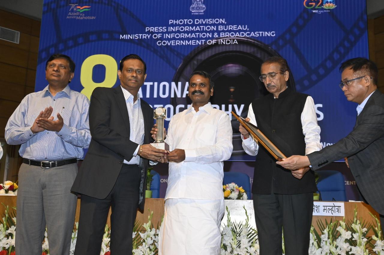 Guruvayoor resident and street & documentary photographer Sreeranj Sreedharan awarded by Ministry of Information & Broadcasting, Government of India